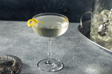 Boozy Dry Gin Lemon Martini
