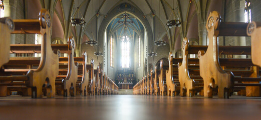 Innenansicht der katholischen Kirche St. Wendelin in Reilingen (Rhein-Neckar-Kreis,...