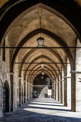 Fototapeta na wymiar Bergamo, portici