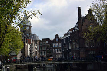Fototapeta na wymiar city canal houses