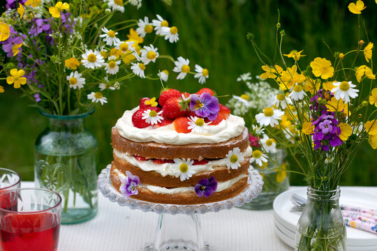 Scandinavian midsummer strawberry and cream cake
