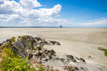 Vue sur le Mont Saint-Michel depuis la Pointe du Grouin du Sud