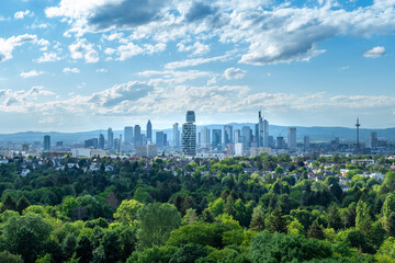 Obraz premium Frankfurt urban skyline, view from Goethe Tower