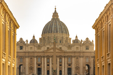Fototapeta na wymiar Saint Peter's Basilica, church in Vatican City, Europe.