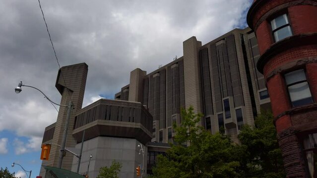 The John P. Robarts Research Library, (Robarts Library), Is The Main Humanities And Social Sciences Library Of The University Of Toronto Libraries. Opened In 1973. Toronto, Ontario, Canada.