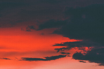 Obraz premium glowing evening sky