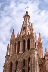 Naklejka premium Majestuosa catedral de San Miguel de Allende Guanajuato