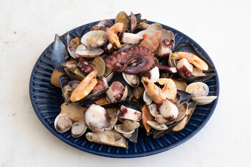 piatti con pesce