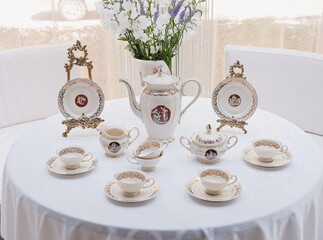 Antique handmade French porcelain with three-dimensional relief and hand-painted flowers
Vintage Tea Coffee Table Set Meissen