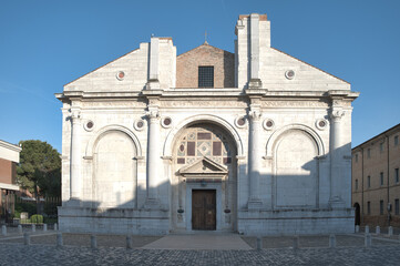 Fototapeta na wymiar Malatestiano Temple in Rimini Italy
