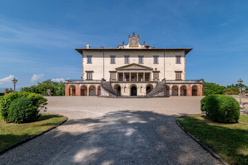 Fototapeta na wymiar The ancient Medici villa of Poggio a Caiano, Prato, Italy