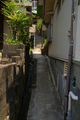 雑賀崎の狭い路地　和歌山県和歌山市	