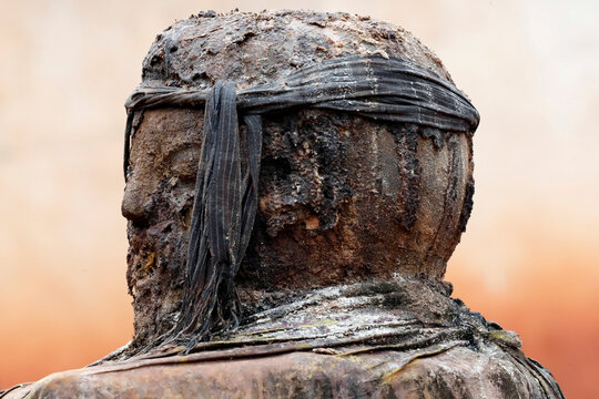 African religion. Voodoo.