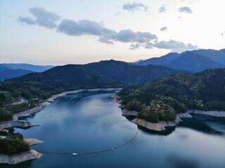 高知県本山町・土佐町　夕方の早明浦ダム
