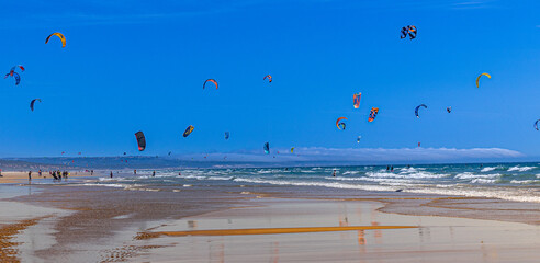 Kitesurf at Fonte da Telha beach