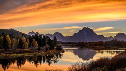 Oxbow Bend Overlook in Grand Teton National Park just after sunset