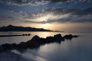 Sonnenaufgang am Strand von Alcudia, Mallorca, Spanien