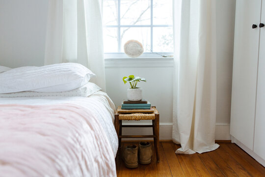 White Bedroom Scandinavian Style