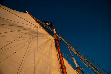 Fototapeta na wymiar Sails at sunset