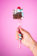 The bakery
Colorful photos of a beautiful and delicious cake