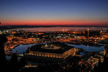 Tramonto al porto