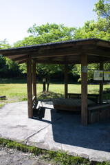 遊具や野球場のある出島西公園