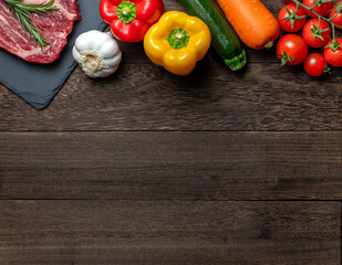 たくさんの新鮮な食材（木材）