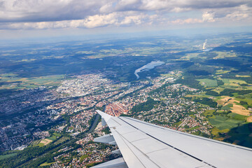 Fototapeta na wymiar Luftaufnahme aus einem Flugzeug über Deutschland