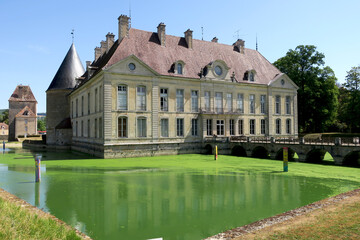 Fototapeta na wymiar Castle of Commarin in Burgundy, France