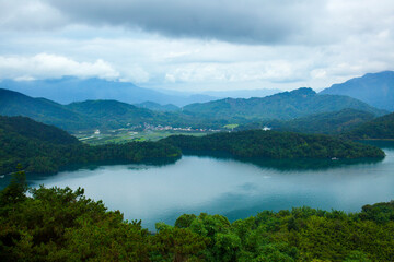 Fototapeta na wymiar Beautiful, lakes and mountains, Taiwan, famous landmark, Sun Moon Lake