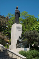 Bronze sculpture of queen and poet Carmen Sylva  in Constanta