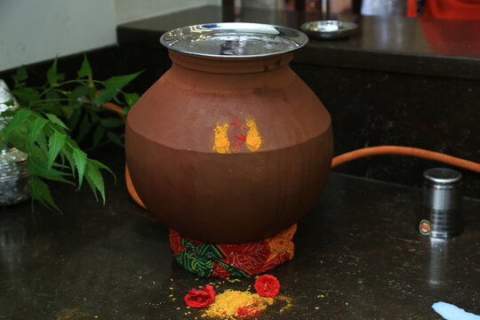 Graha Pravesh. Graha Pravesh is a Hindu ceremony performed on the occasion of an individual's first time entering their new home. Hindu Hawan pooja Rituals.  Hawan Ahuti and preparation. 