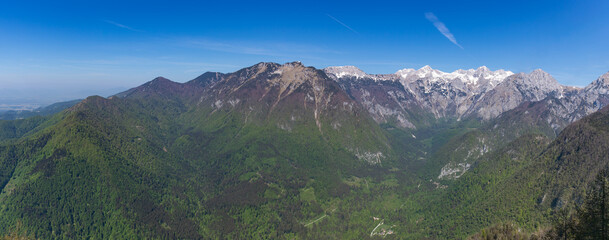 Fototapeta na wymiar Kamnik-Savinja Alps