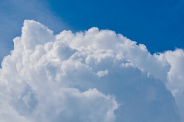 Naklejka na ściany i meble Blue sky and clouds, 青空と雲
