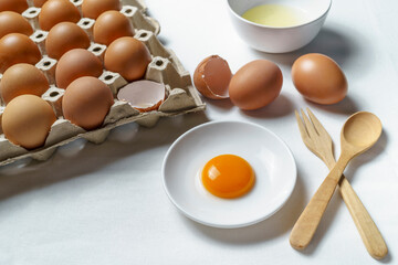 Ready-to-cook fresh chicken eggs