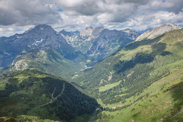 Naklejka premium Beautiful nature. Mountain hiking Trail Road. Italy Lago Avostanis Casera Pramosio Alta