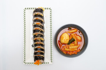 Kimbap and Tteokbokki, the representative Korean snack food that look delicious