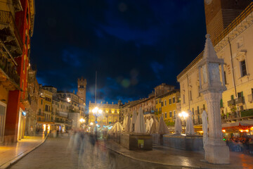 Fototapeta na wymiar Beautiful night view of Verona, Veneto region, Italy.