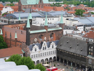 Marktplatz und Rathaus, Luftbild, Innenstadt, Hansestadt Lübeck, Lübeck, Schleswig-Holstein.