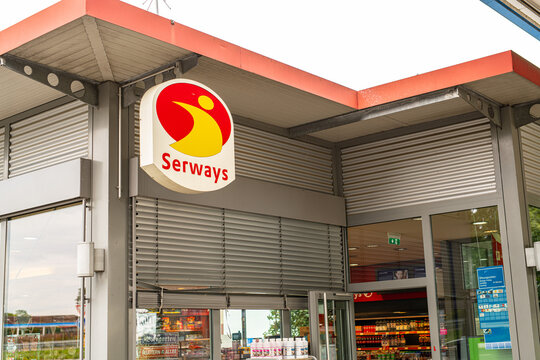 Serways Tank & Rast Autobahn Tankstelle Rasthof Esso