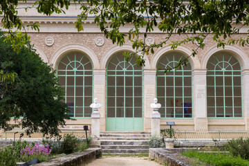 Fototapeta na wymiar Orangerie du Jardin des Plantes de Montpellier