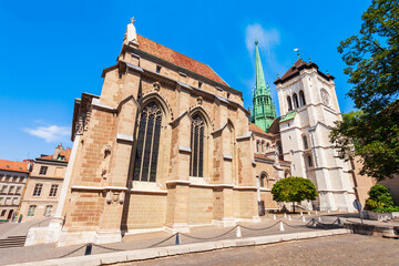 Fototapeta na wymiar Saint Pierre Cathedral in Geneva