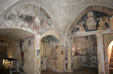 Ischia - Cripta affrescata della Cattedrale dell'Assunta al Castello Aragonese