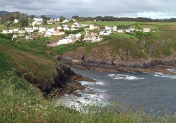 Pueblo de la Costa Occidental de Asturias