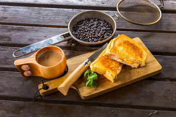 キャンプで朝食を　 breakfast at the campsite