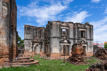 Naklejka premium Wichayen House. Old Renaissance style of Residence in Lop Buri, Thailand