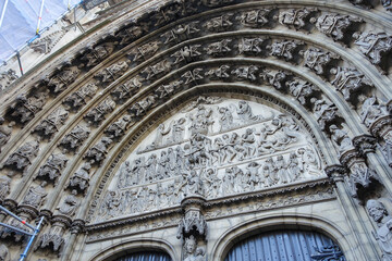 Tympanon depicting scences of the last judgement. Above one of the gates of the Cathedral of our Lady, Antwerp.