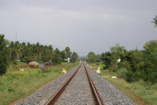 railway tracks in the autumn
