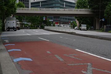 虎ノ門から赤坂1丁目方面を外堀通り沿いに望む