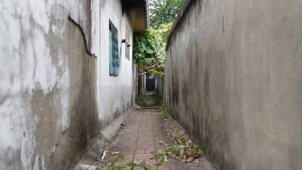 a shabby alley